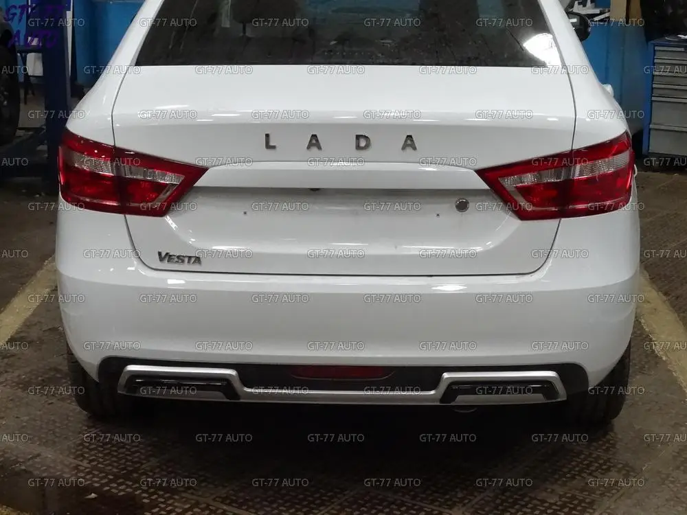 Декоративная накладка заднего бампера для Lada Vesta Sedan- диффузор имитация двойного выхлопа молдинг внешний материал ABS пластик Стайлинг тюнинг
