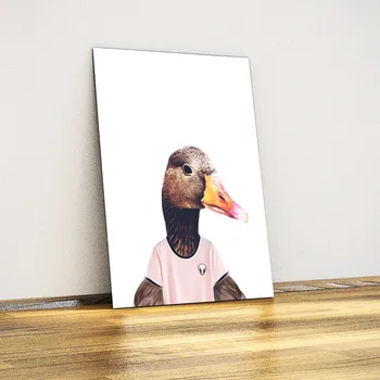 

Cool Duck-Decorative Metal Table