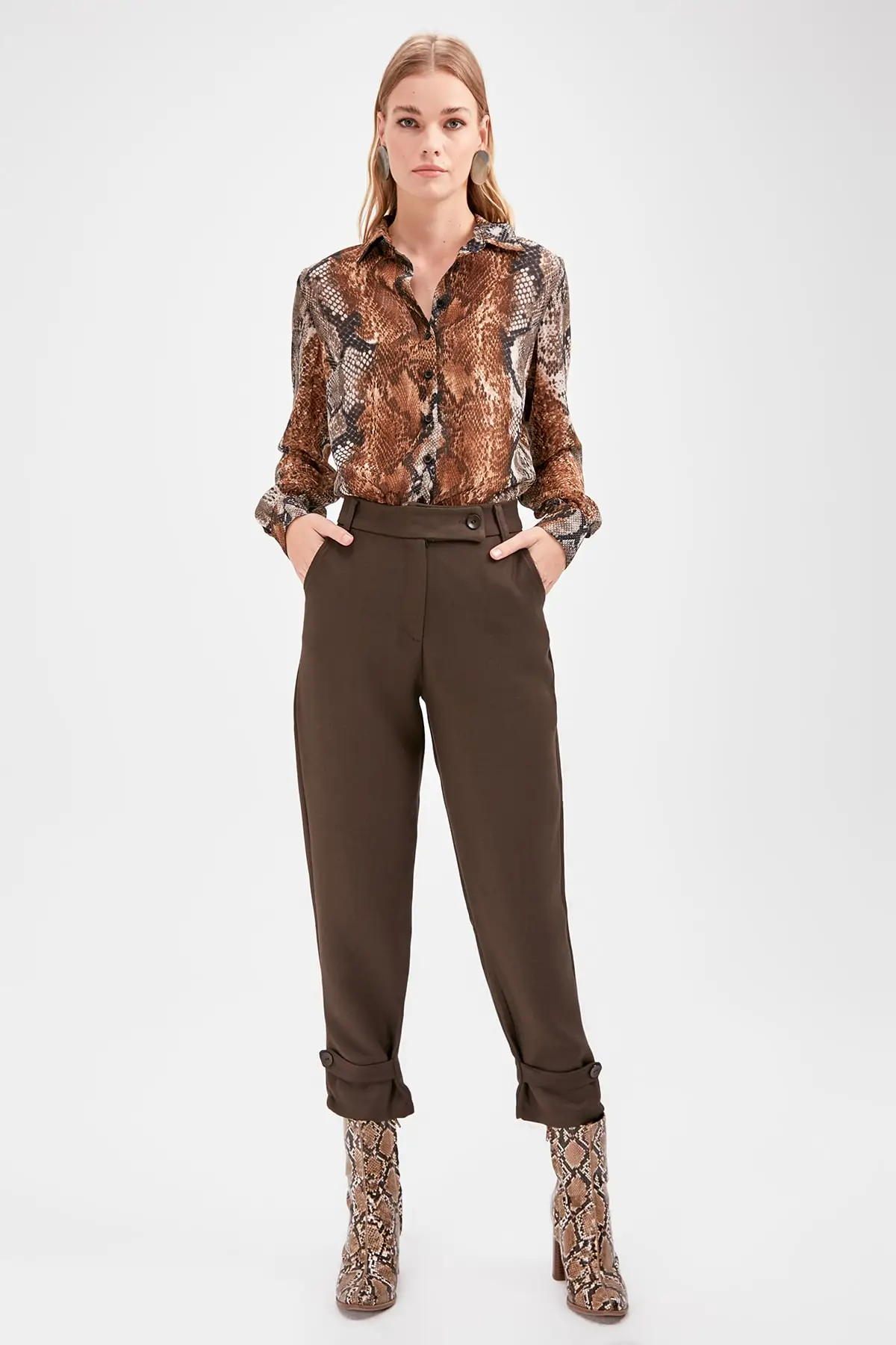 Trendyol базовые брюки TWOAW20PL0503|Брюки |