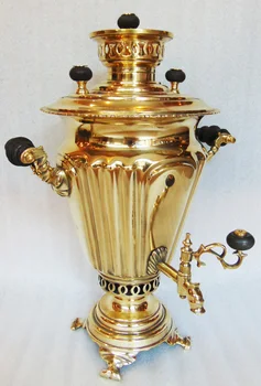 

Samovar is old. Shape: a glass with faces. Material: polished brass. Volume: 3 liters. Country: RO