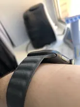 Correa de enlace de cuero para Apple watch, banda de 44mm, 40mm, 38mm, 42mm, pulsera de bucle magnético original, iWatch seires 3, 5, 4, 6 SE