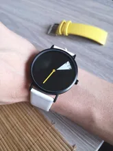 Sinobi-Reloj de pulsera creativo para Mujer, cronógrafo con correa de cuero amarillo giratorio