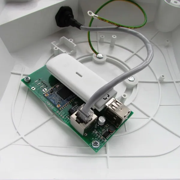 Антэкс AXR 5U PoE встраиваемый в антенны 3G/4G маршрутизатор (c WiFi)|Проводные роутеры| |
