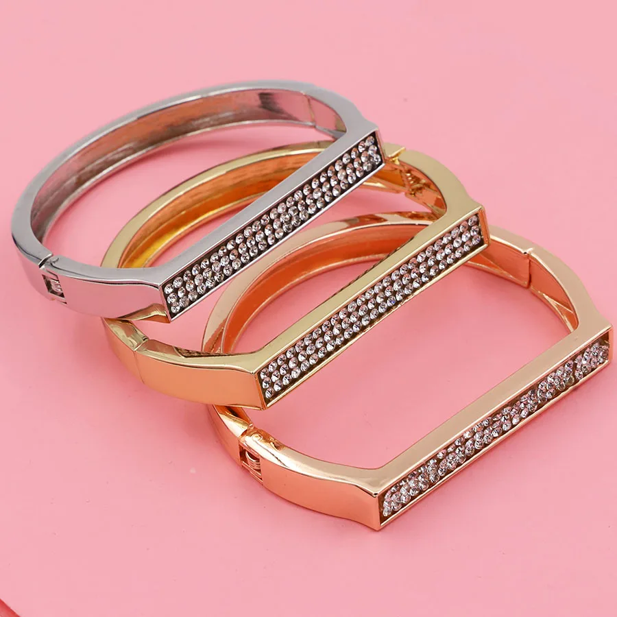 

TSROUND 3-Tone Gold Silver Rose Color Bracelets Highly Polished Letter D Shape Fashion Jewelry Bangles for Women