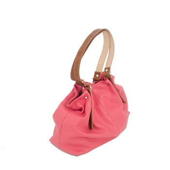 

Leather bags for woman Red to give away Made in Spain