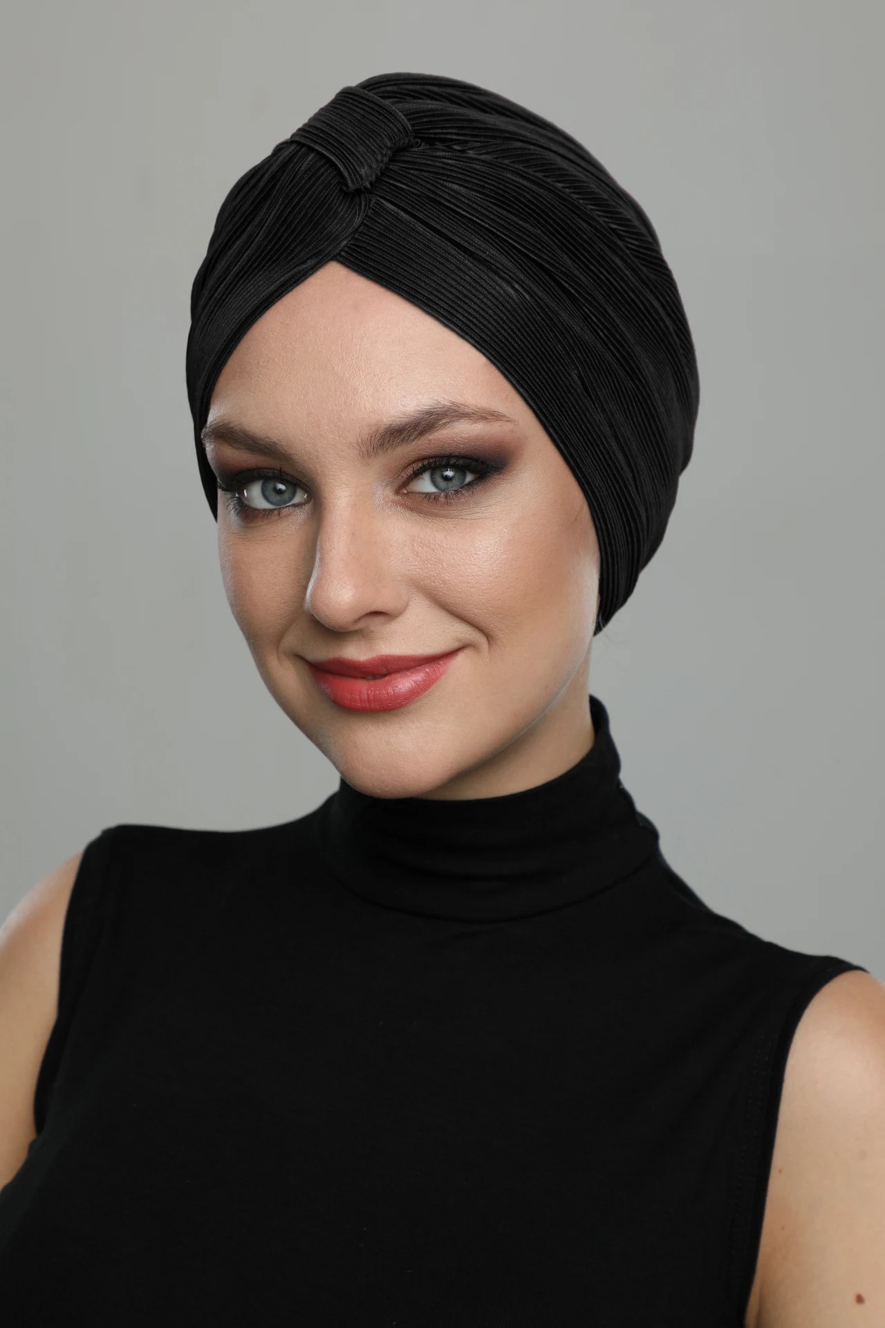 2022 New Fashion Cross Pleat Banded Ready Made Turban Hijab Bonnet Scarf Cancer Cap Special Women Product Beret Bandana Muslim Liner Chemo All Season Rib Lame Pearl Bead