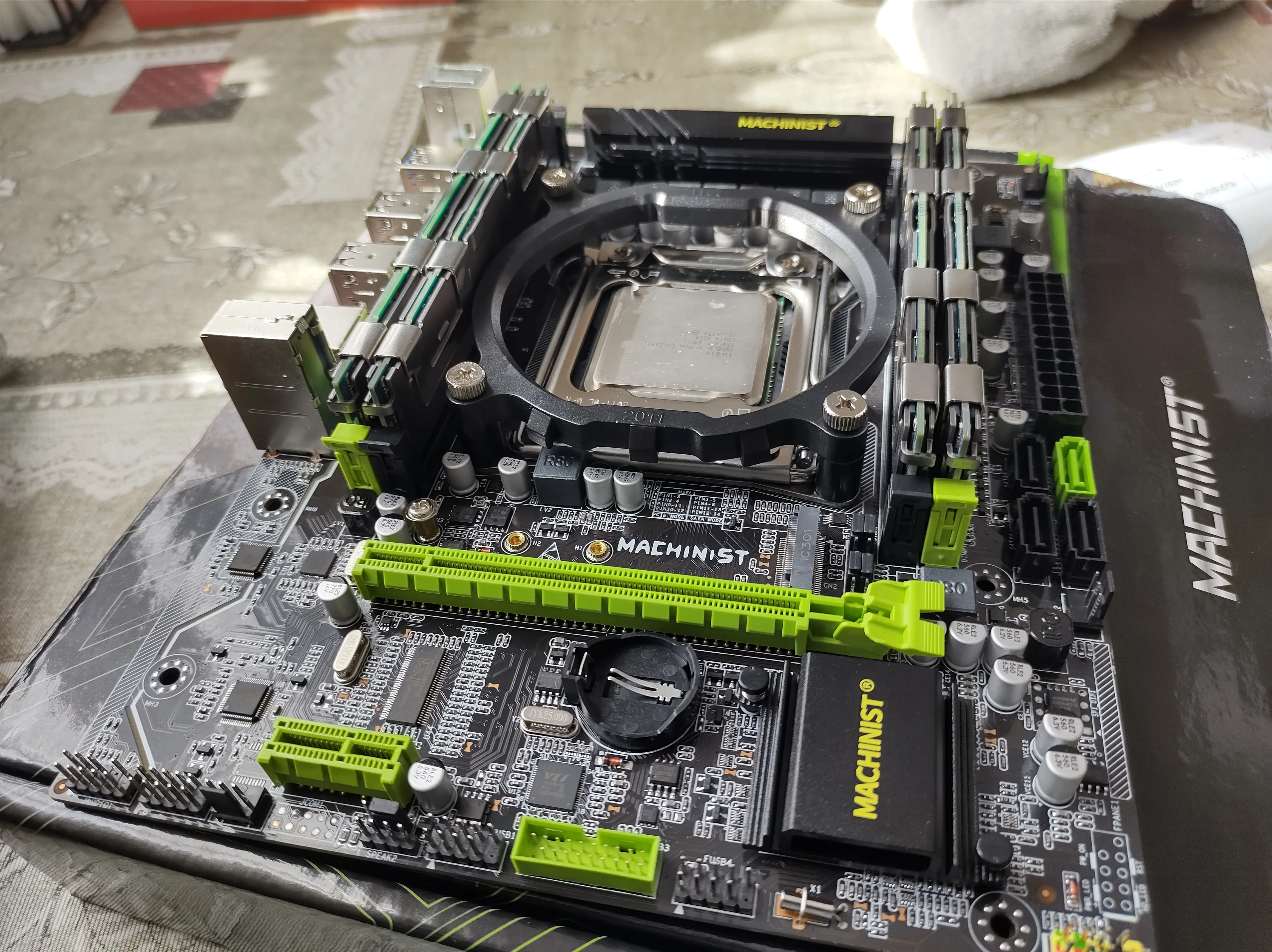 Lga 2011 x79 машинист. 82. 82h cfan. 82. Machinist x79 lga2011.