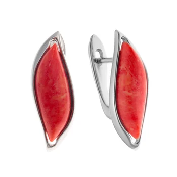 

Earrings made of silver with coral Sint.