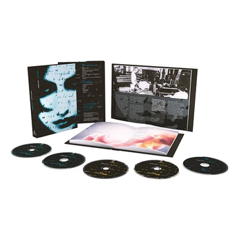 

Marilyn Lion/Brave (Deluxe Edition)(4CD + Blu-ray)