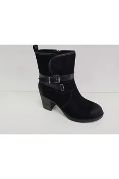 

Swag Lady skin black suede