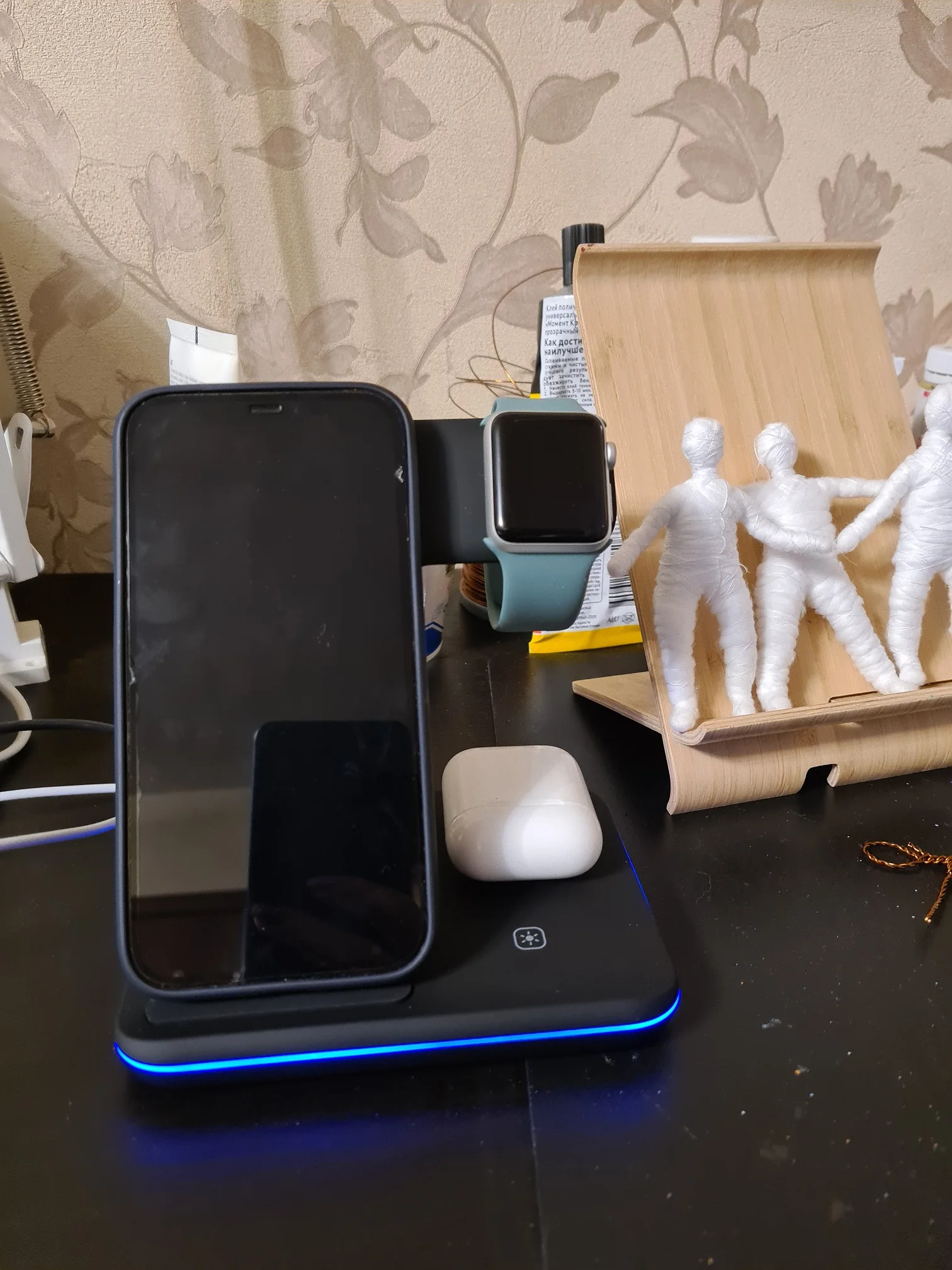 Ninja 15W 3 in 1 Fast Wireless Charging Station (Black Color) photo review