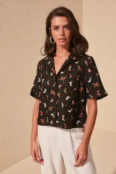 

Trendyol Printed Shirt TWOSS20GO0343