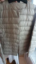 Abrigo de plumón ultraligero para mujer, chaqueta de plumón de pato sin cuello redondo, acolchado, portátil, novedad de invierno 2020