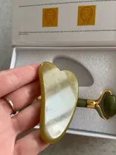 Gua Sha-Rodillo de Jade Natural, masajeador de cara delgada, herramientas de elevación, piedra verde, antiedad, arrugas, belleza de la piel, conjunto de cuidado