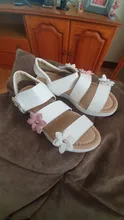 Sandalias de tacto suave para niña, calzado de gladiador con flores para niño, chanclas florales para niña, zapatos de princesa
