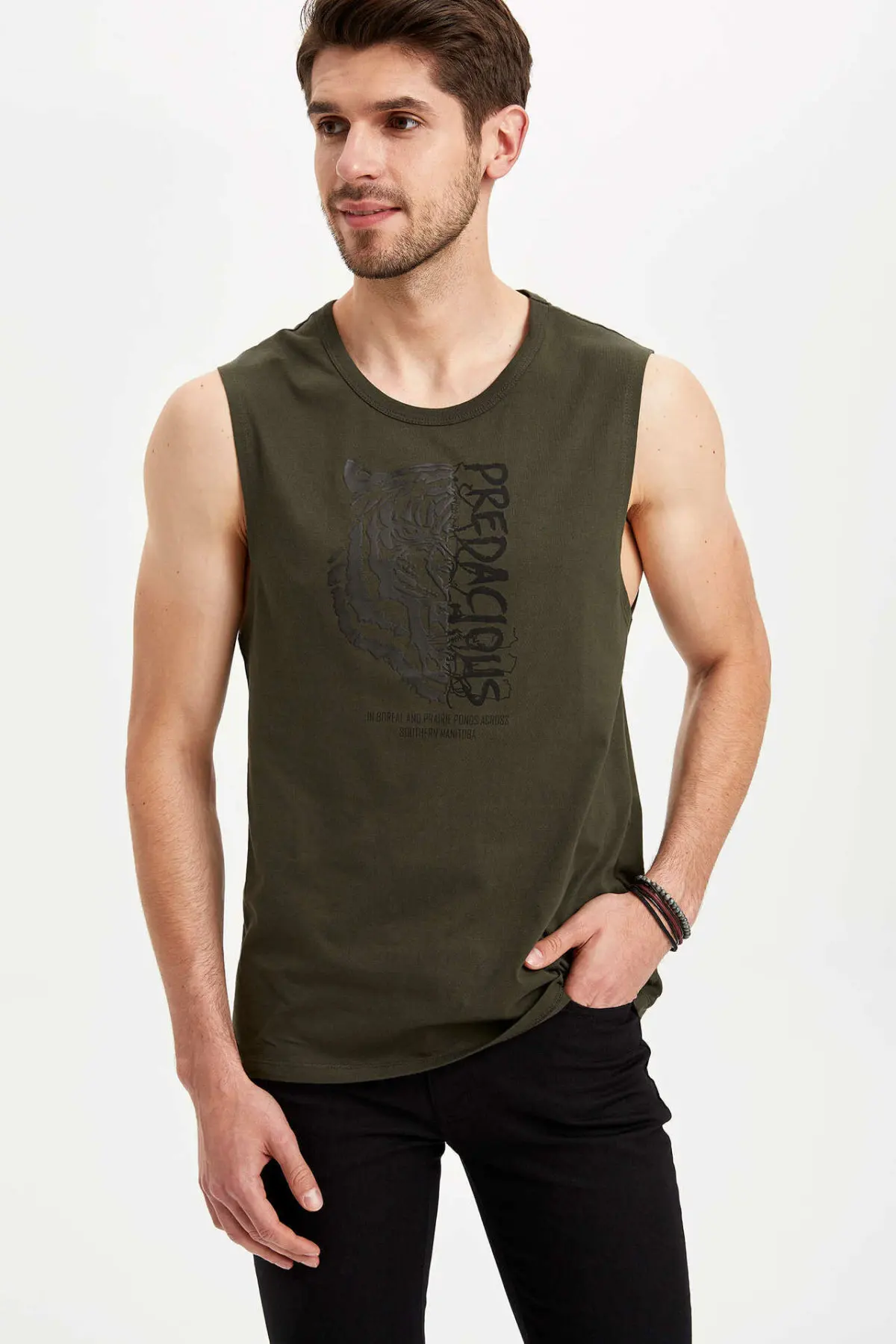 DeFacto человек Athlete-K8318AZ19HS - Цвет: Хаки