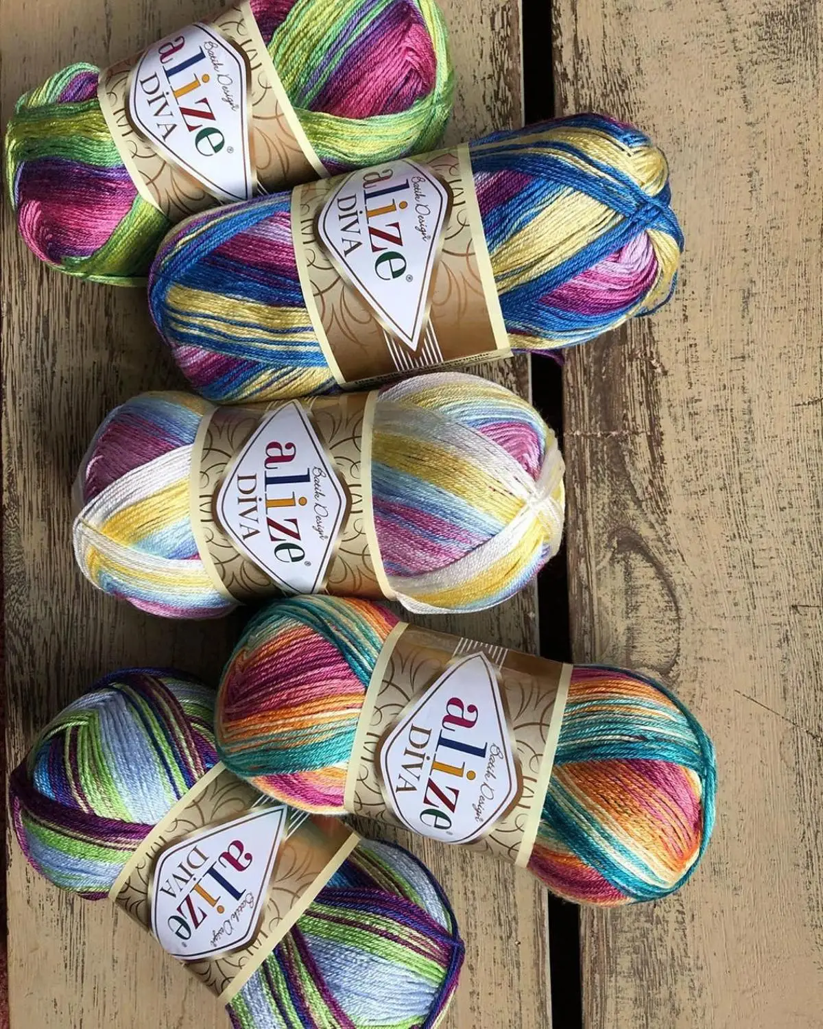 High Quality 5 Pieces Alize Diva Yarn Microfiber Acryilic Hand Knitting for  Scarf Accesory Cardigan Thin Dyed Thread - AliExpress