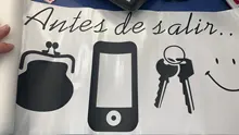 Pegatinas de pared con frases en español e inglés, decoración de la puerta, calcomanías para diario antes de dejar un recordatorio Mural