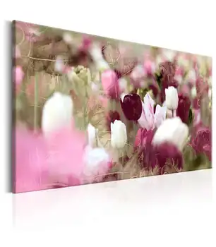 

Table-Meadow of Tulips
