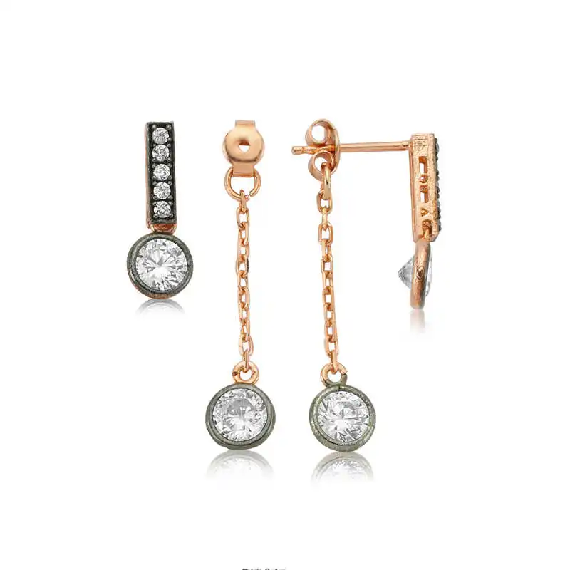 

Merve Silver Silver Chain Single Stone Earrings