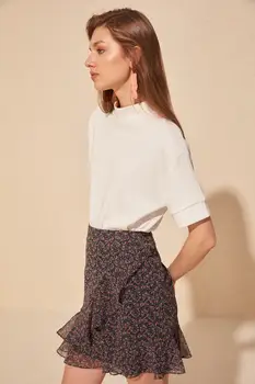 

Trendyol Flower Pattern Skirt TWOSS20ET0222
