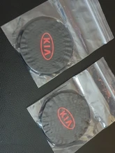 Alfombrilla antideslizante para coche, soporte de botella para KIA K2, K3, K5, K6, Sorento, Sportage R, ALMA DE Rio Ceed, artículos automotrices, 2 uds.