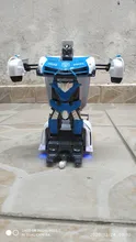 Robot de transformación en coche de radiocontrol para niños, Juguete de robot transformable en vehículo de control remoto, regalo para niños