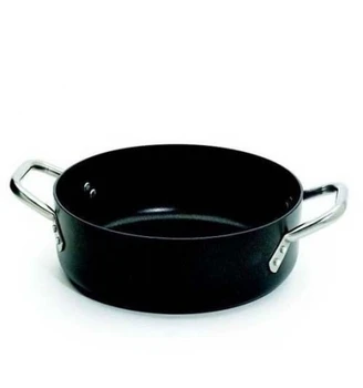 

Low casserole non-stick to Black 24cm 3,7lt. Thickness 5mm