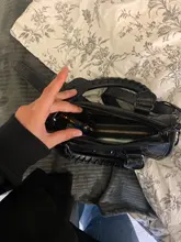 Bolso europeo de cuero PU para motocicleta para mujer, bandoleras cruzadas con remaches y borlas