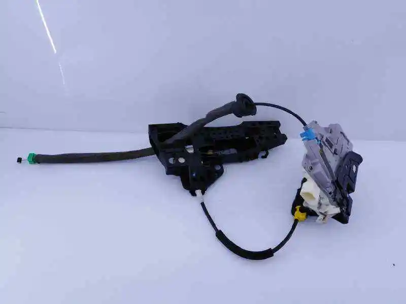 CZ8J1837016A ЗАМОК ПРАВОЙ ПЕРЕДНЕЙ ДВЕРИ AUDI Q3 (8U)|Замки и фурнитура| |