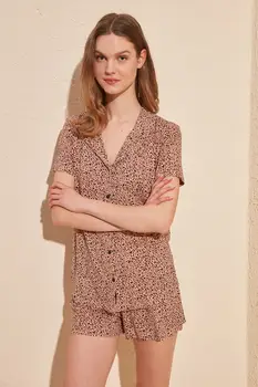 

Trendyol Leopard print Knitted Pajama set THMSS20PT0131