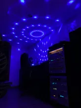 Bola de discoteca giratoria para fiesta, luz de fiesta giratoria activada por sonido, iluminación RGB 3LED de 3W para Navidad, boda, eventos, ángulo de haz, color negro con funda transparente