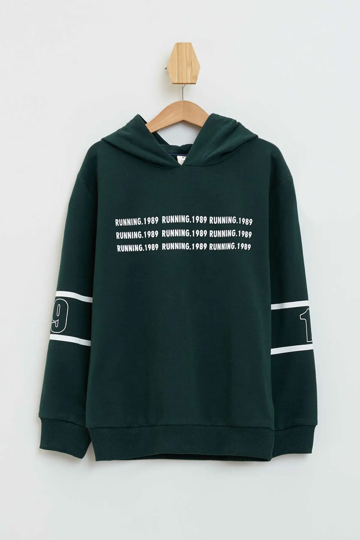 

DeFacto Boy Sweat Shirt-L3264A619WN