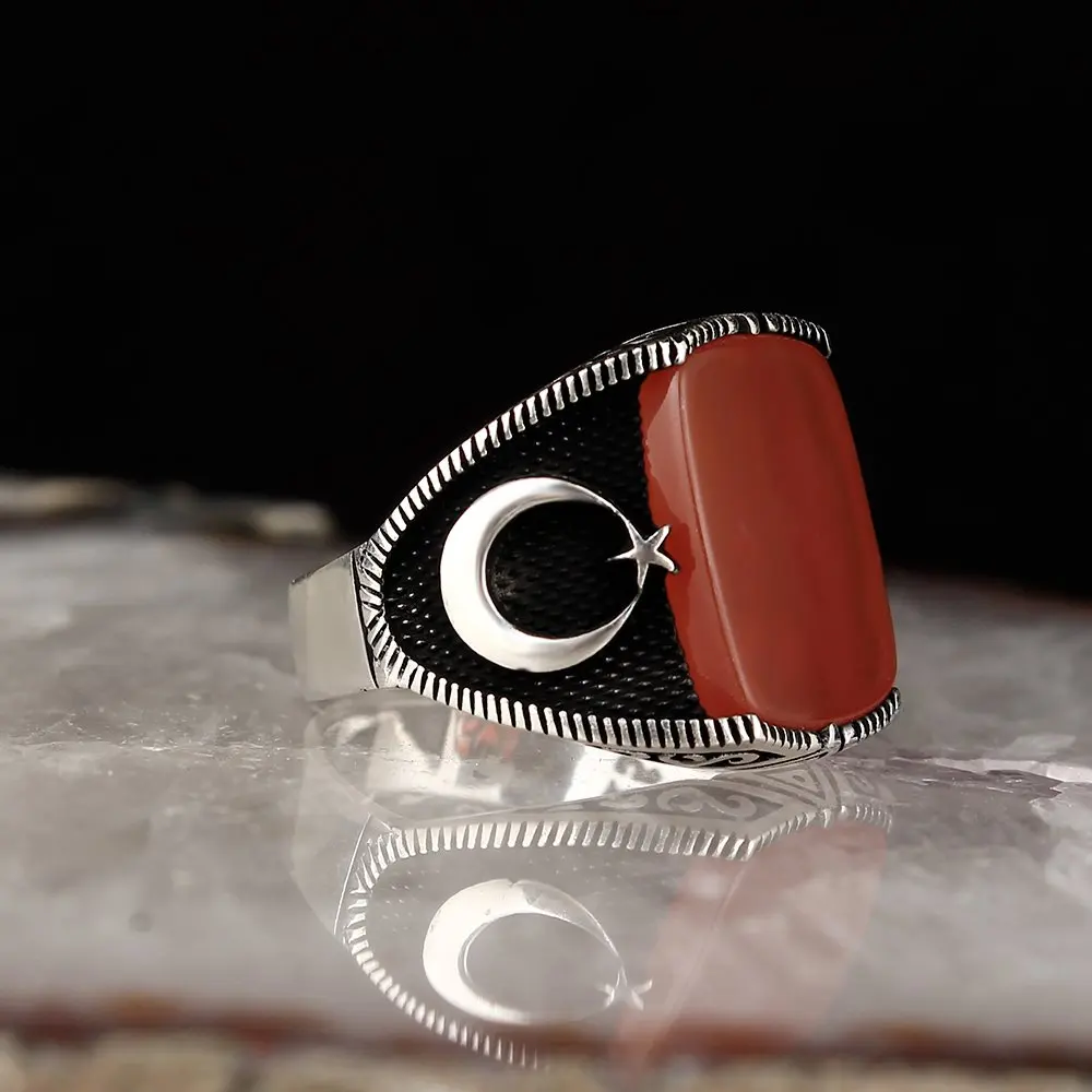 

Agate Stone Crescent 925 Sterling Silver Ring