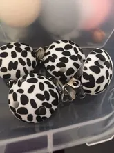 Morder muerde 4 Uds bebé chupete Clip tres agujeros de mármol redonda soporte de silicona Clip bebé pezón cierres producto del bebé