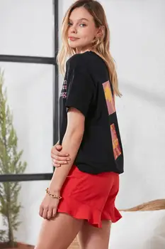 

Trendyol Printed Boyfriend Knitted T-Shirt TWOSS20TS1169