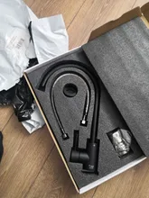 Frap-grifo de fregadero de cocina de acero inoxidable, rociador con pintura en aerosol negra, mezclador de agua fría y caliente de un solo Mango, Y40001/3