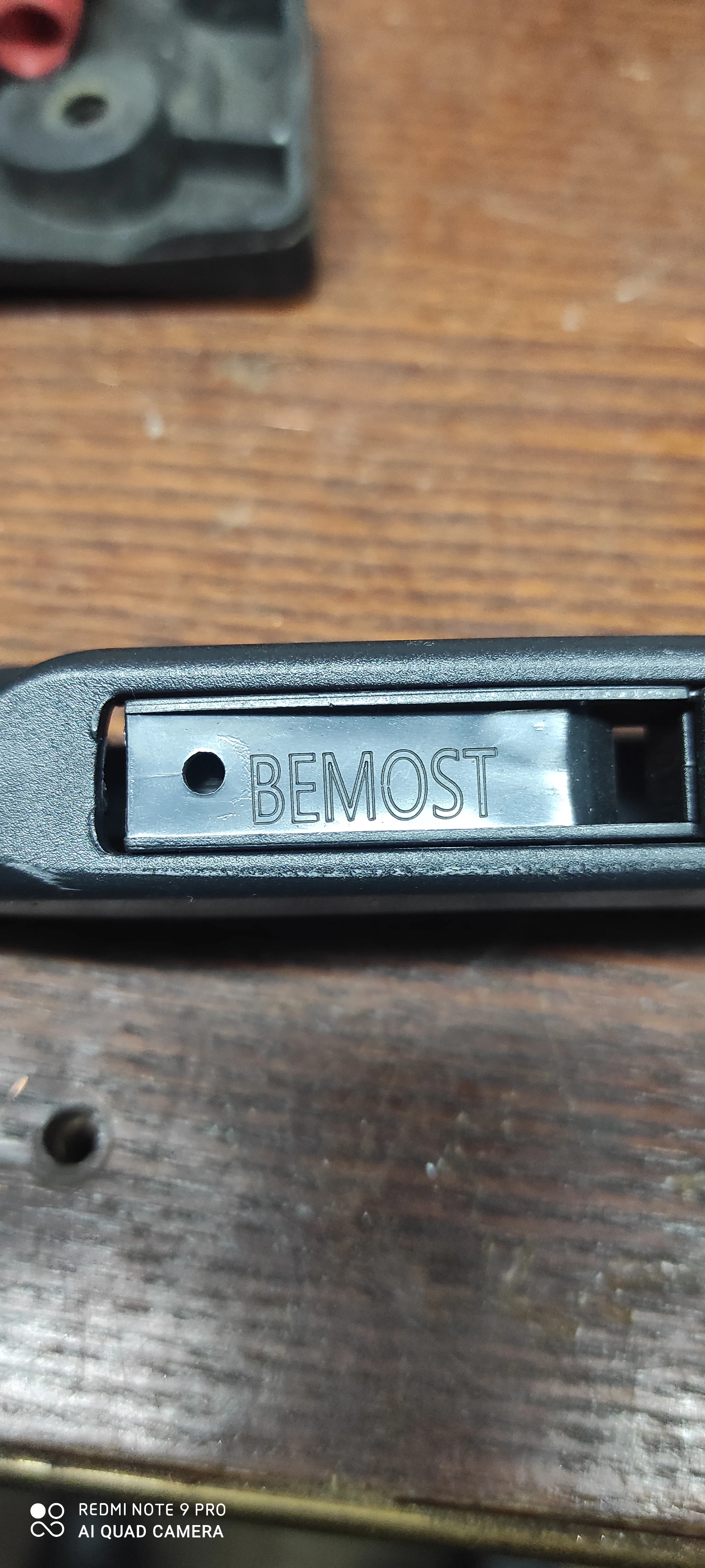 Отзыв о товаре Щетка стеклоочистителя автомобильная универсальная U-образная, 14 дюймов, 16 дюймов, 17 дюймов, 18 дюймов, 19 дюймов, 20 дюймов, 21 дюйм, 22 дюйма, 24 дюйма, 26 дюймов от пользователя M***n