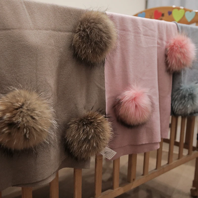 

Newborn Kids Baby Warm Solid Wool Swaddling Blanket Girls Travel Soft Sleeping Blanket Bedding With 15cm Real Raccoon Fur Pompom