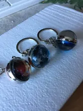 Llavero con diseño de galaxia y Planeta, cadena con colgante de doble cara con diseño de bola de cristal y sistema Solar a la moda, joyería universo