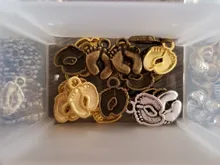 20 piezas encantos pies 13x10mm plata tibetana chapado en oro bronce colgantes joyería antigua fabricación artesanal DIY