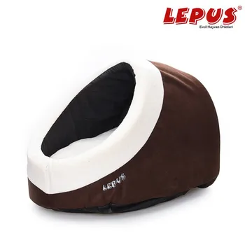 

Alaska Bed-Dark Coffee. Bed, pet, money, mat, chien, accessory, dog, cat, blanket, house, sofa, pad, pour, cane, pillow, paw