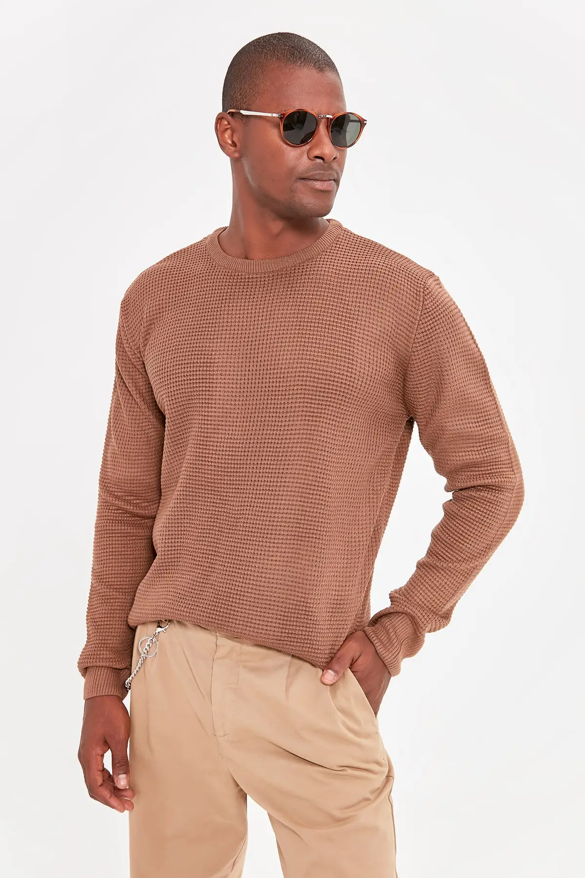 

Trendyol Camel Men Textured Sweater TMNAW20MG0006