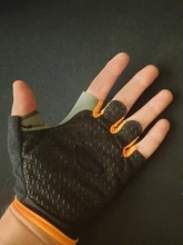 Guantes de ciclismo para deportes al aire libre, protectores de mano en malla, transpirables, accesorios de bicicleta antideslizantes, cubre la mitad de los dedos