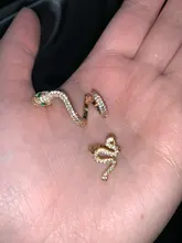 Artilady-Conjunto de 2 uds. De pendientes de clip para mujer, color dorado, accesorios de piedra de serpiente, pendiente con abalorio