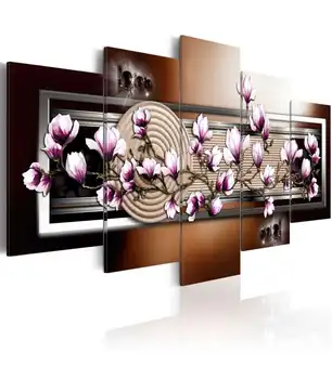 

Painting-Zen garden and magnolia