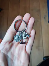 Llavero creativo de Metal con gorro de bombero, 1 Uds., llavero de llama, alarma de fuego, llavero con insignia de héroe, regalo