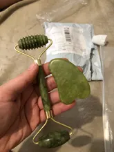 Rodillo de Jade para masaje Facial, masajeador verde de piedra Natural, levantamiento de cuello y cara, herramientas de cuidado de la piel, 2 uds.