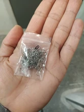 50 unids/bolsa de acero inoxidable rápido Clip cerradura Snap giratorio de anillos de seguridad fotos herramientas de pesca conector pesca gancho removedor giratorio