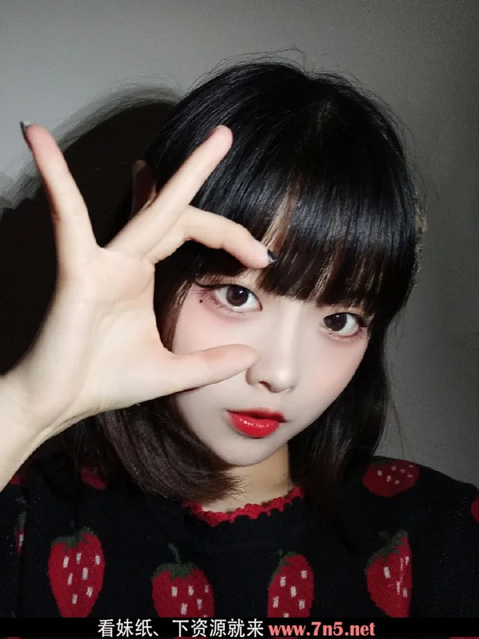 动漫博主@奶糕糕糕糕，即萌又可爱的[26P/34M]